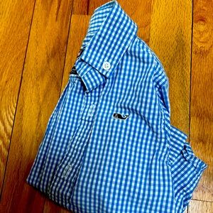 Vineyard Vines 2T Boys Button down 100% cotton 2T size